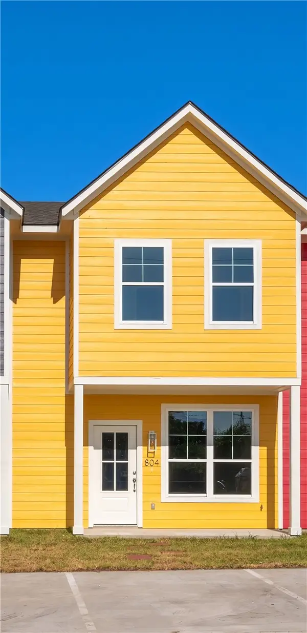 804 Parker N, Bryan, TX 77803