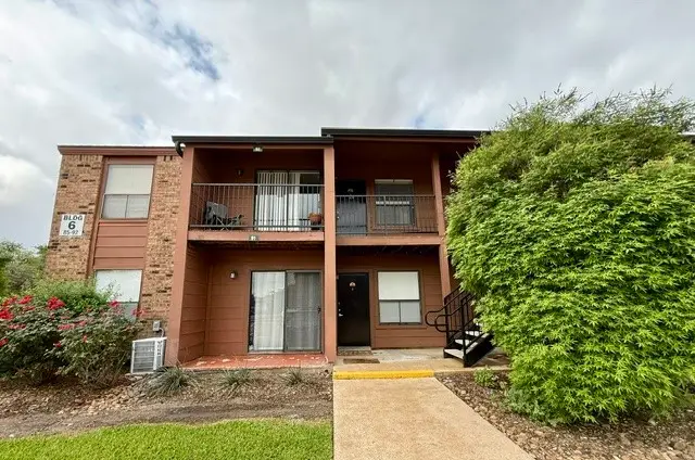 904 University Oaks Boulevard #91, College Station, TX 77840 - #2