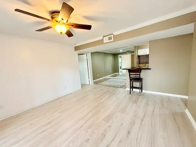 904 University Oaks Boulevard #91, College Station, TX 77840 - #3