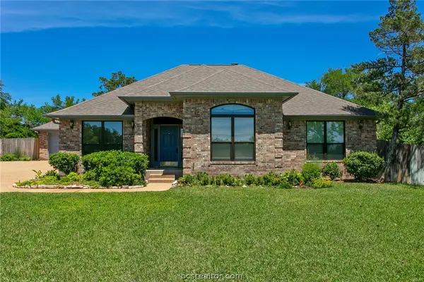 4603 Colonial Circle, College Station, TX 77845