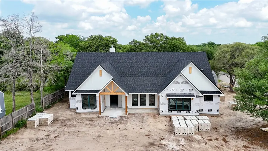 716 Edgewood Drive, Bryan, TX 77802 - #2