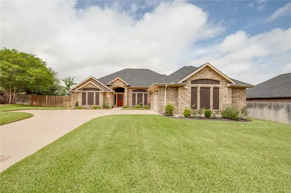 1203 Beacon Court, College Station, TX 77845
