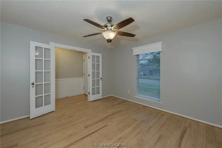 2303 Avon Street, Bryan, TX 77802 - #3