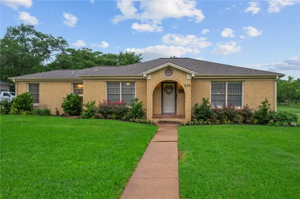 516 Avondale Avenue, Bryan, TX 77802