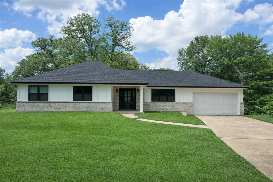 73 Warrior, Hilltop Lakes, TX 77871 - #1