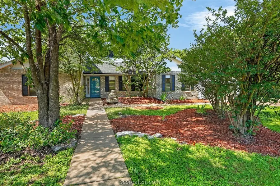 3928 Green Valley Drive, Bryan, TX 77802 - #2