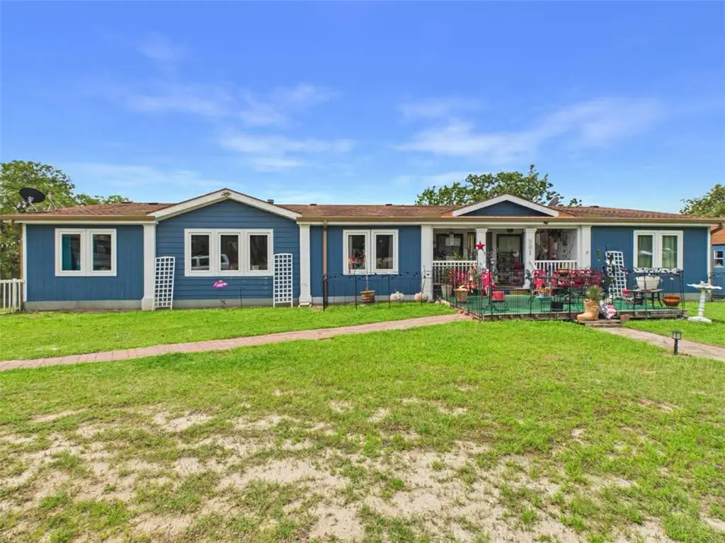 501 Broncos Circle, Somerville, TX 77879 - #1