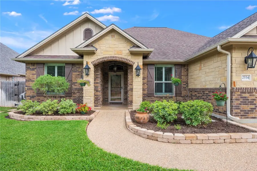 2934 Ambrose Drive, Bryan, TX 77808 - #2