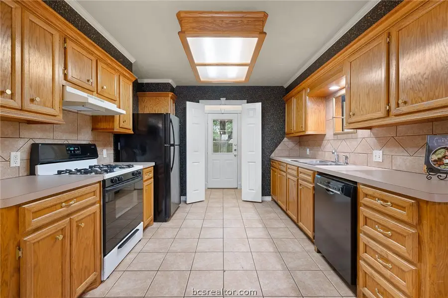 2287 N Earl Rudder, Bryan, TX 77803 - #2
