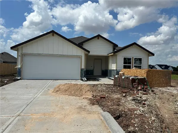 509 Combine Road, Snook, TX 77878