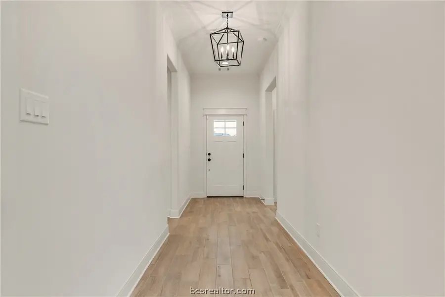 3512 Wildwood Court, Bryan, TX 77808 - #2