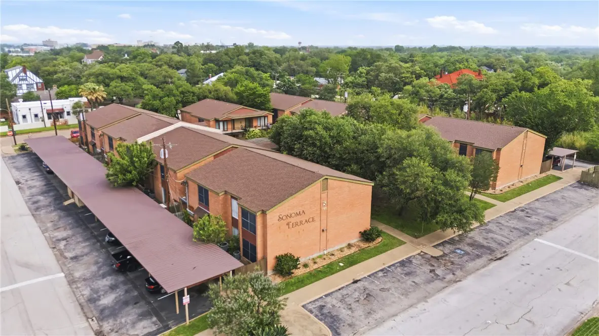 611 S Ennis Street, Bryan, TX 77803 - #1