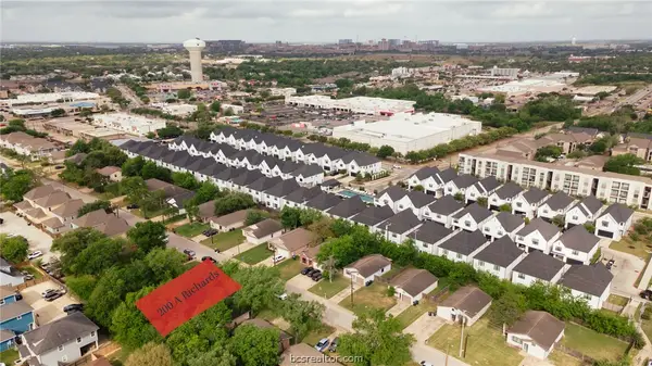 200 Richards Street #A, College Station, TX 77840