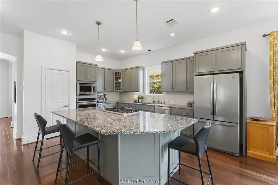 2521 Portland Avenue, College Station, TX 77845 - #3