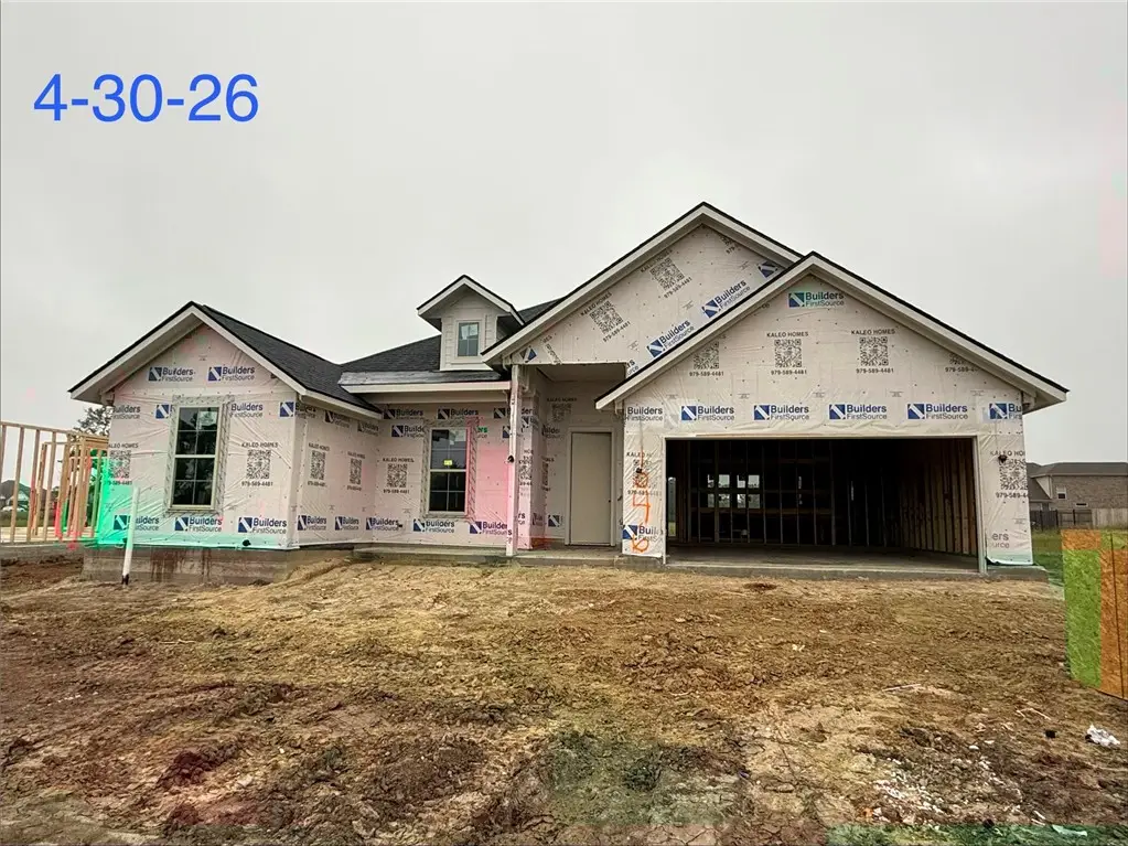 1046 Calaveras, College Station, TX 77845 - #1