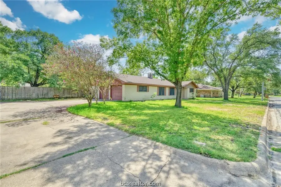 1100 Goode Drive, College Station, TX 77840 - #3