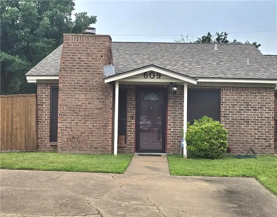 609 San Saba Court, College Station, TX 77845 - #2