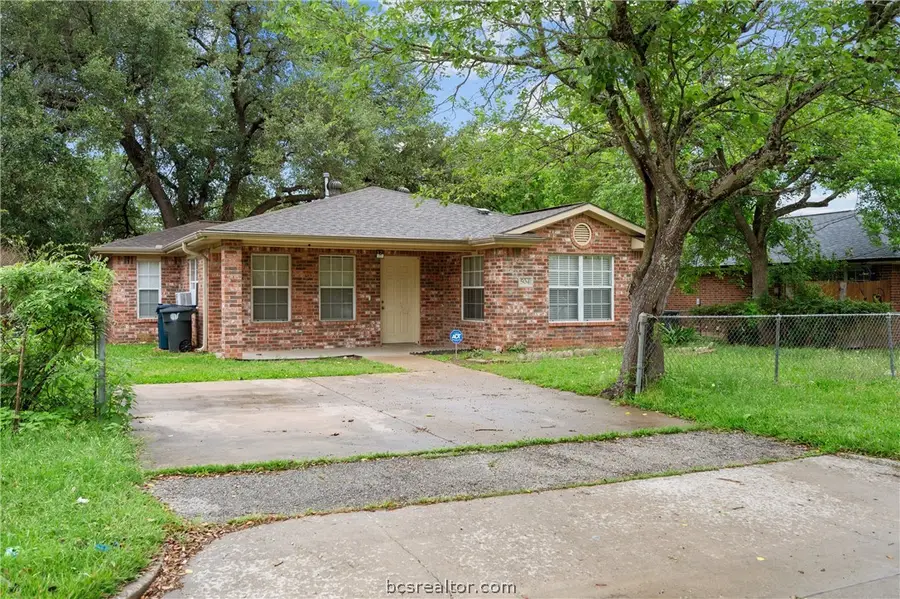 504 Thompson Street, College Station, TX 77840 - #2