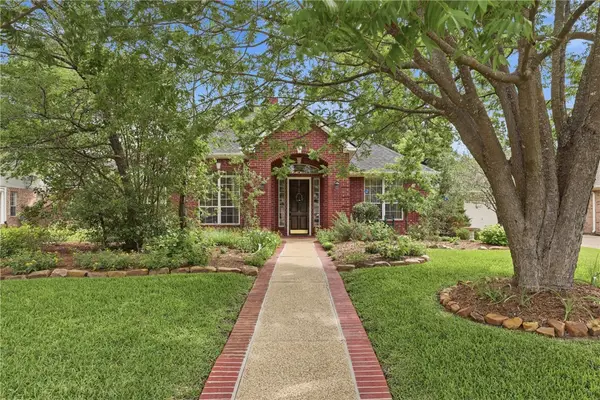 8407 Whiterose Court, College Station, TX 77845