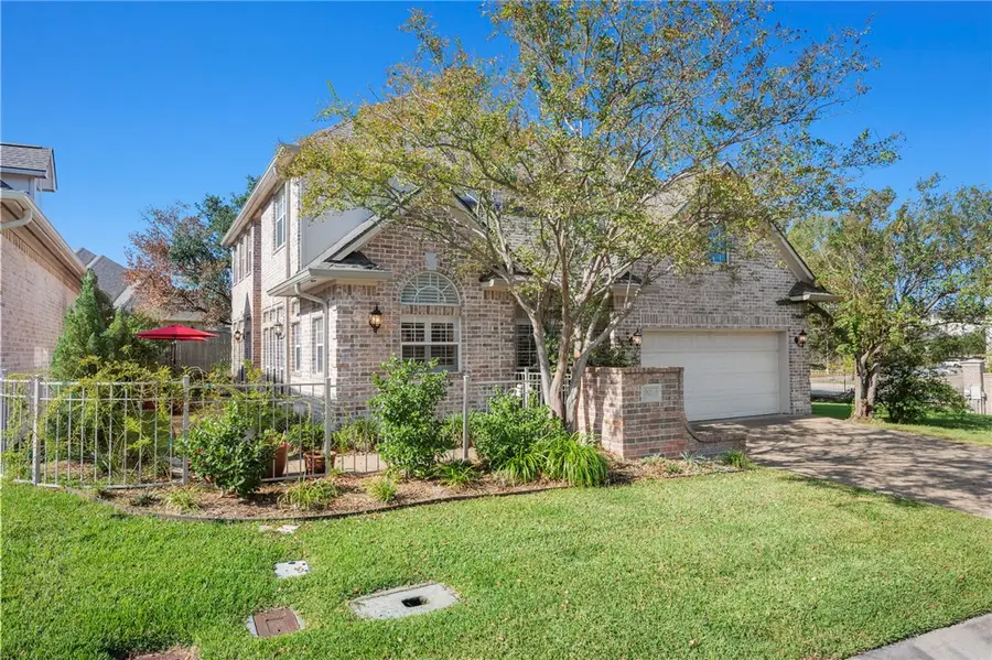 902 Grand Oaks Circle, College Station, TX 77840 - #2