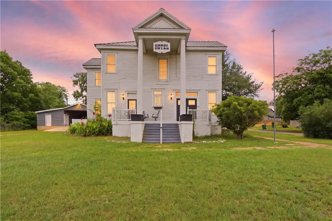408 S Railroad Avenue, Calvert, TX 77837 - #1