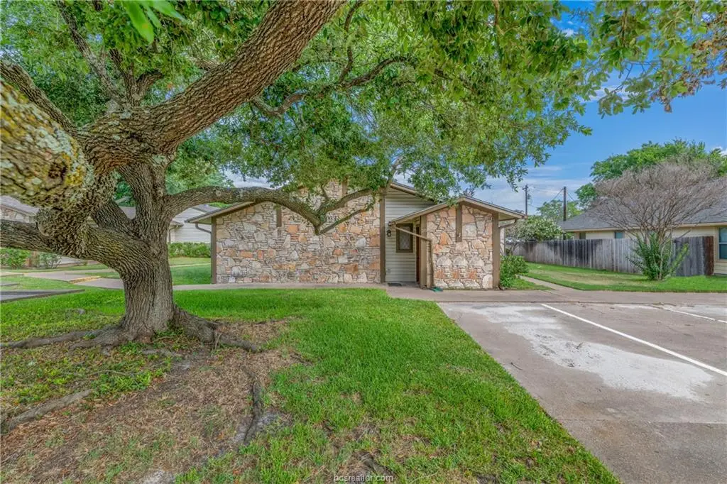 2323 De Lee Street #28, Bryan, TX 77802 - #1