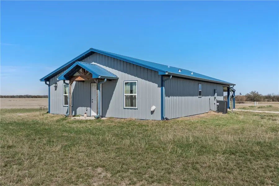 736 County Road 478, Lott, TX 76656 - #2