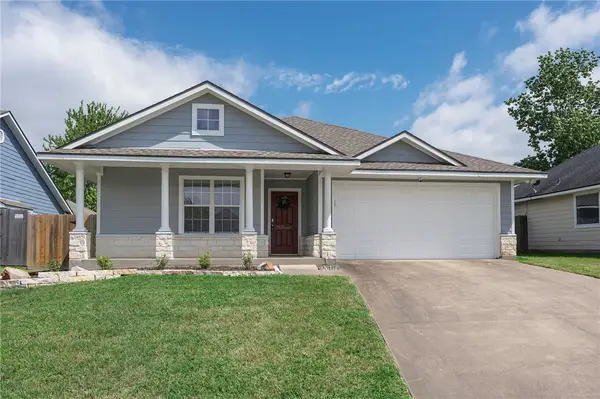 2705 Lynnwood, Bryan, TX 77807