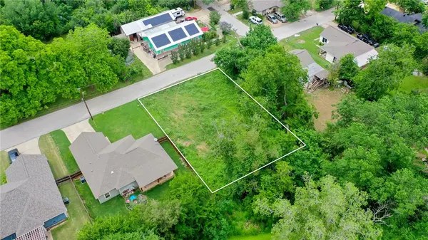 405 S Hutchins Street, Bryan, TX 77803