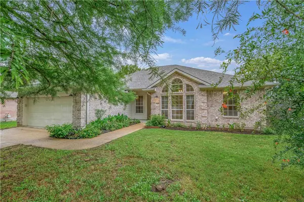 305 Augsburg Lane, College Station, TX 77845