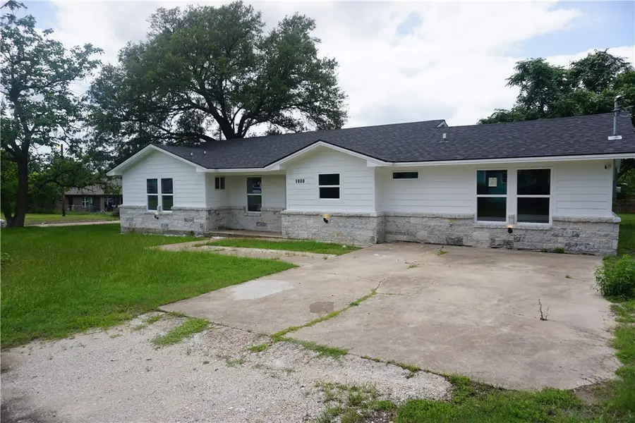 1000 N Sterling Avenue, Bryan, TX 77803 - #2