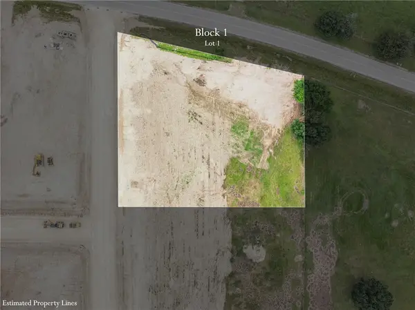 5301 Whispering Willow Drive, Bryan, TX 77808