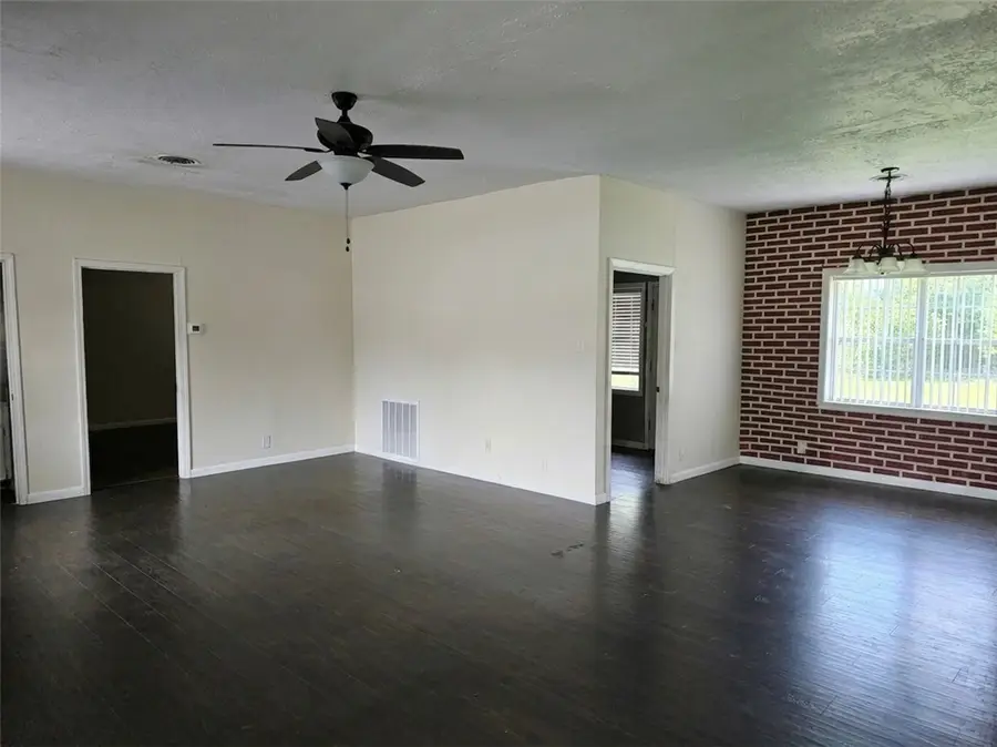 801 Ash Street, Bryan, TX 77803 - #2
