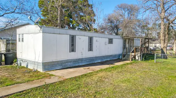 806 N Oneal Street, Caldwell, TX 77836