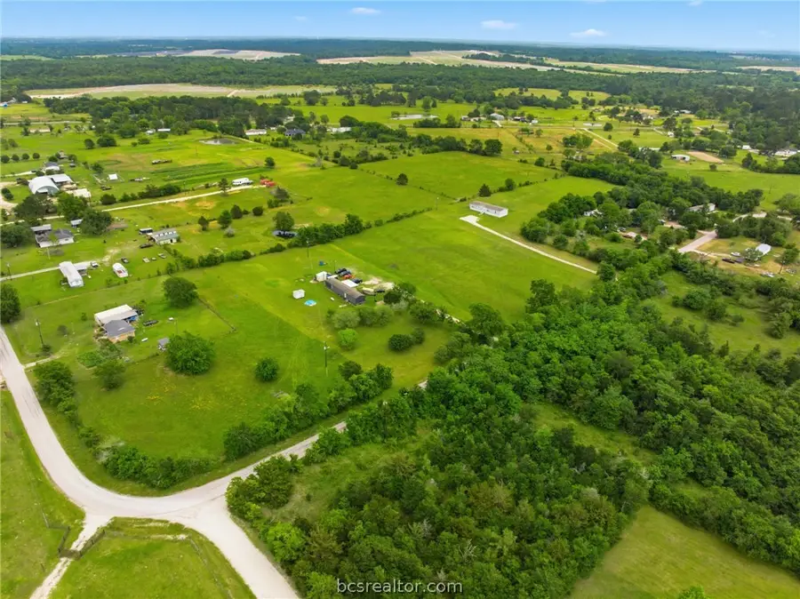 122 Wire Rd Loop, Huntsville, TX 77320 - #3