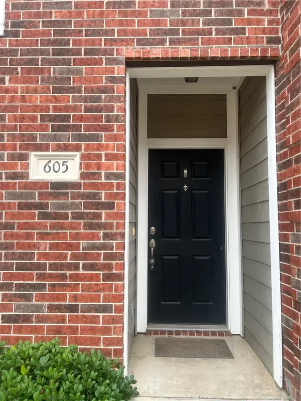 1198 Jones Butler Road #605, College Station, TX 77840