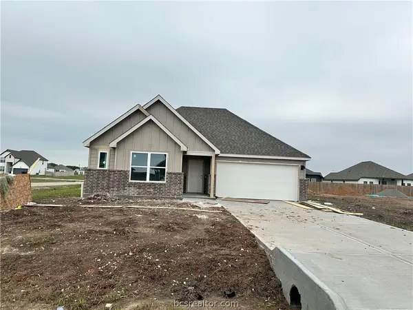 449 Combine Road, Snook, TX 77878