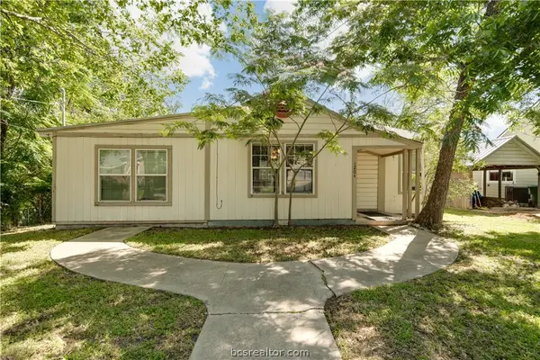 1204 E 28th Street, Bryan, TX 77803