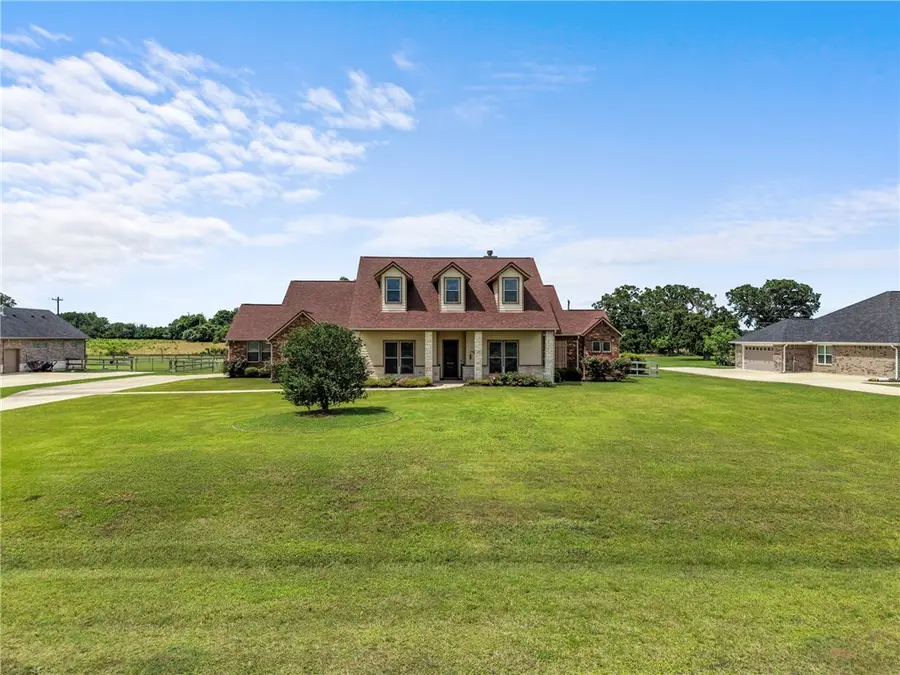 10040 Henley Cove, Iola, TX 77861 - #2