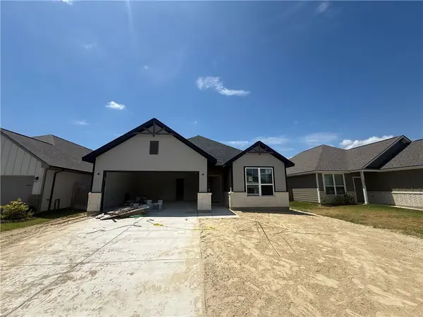 1903 Stubbs Drive, Bryan, TX 77807