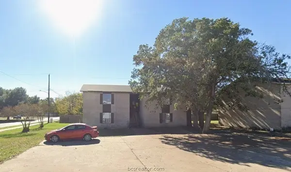 2712 Evergreen Circle, Bryan, TX 77801