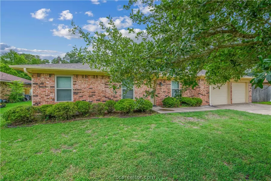7804 Appomattox Drive, College Station, TX 77845 - #2