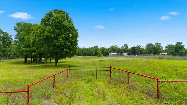 2807 Overlook Road, Caldwell, TX 77836
