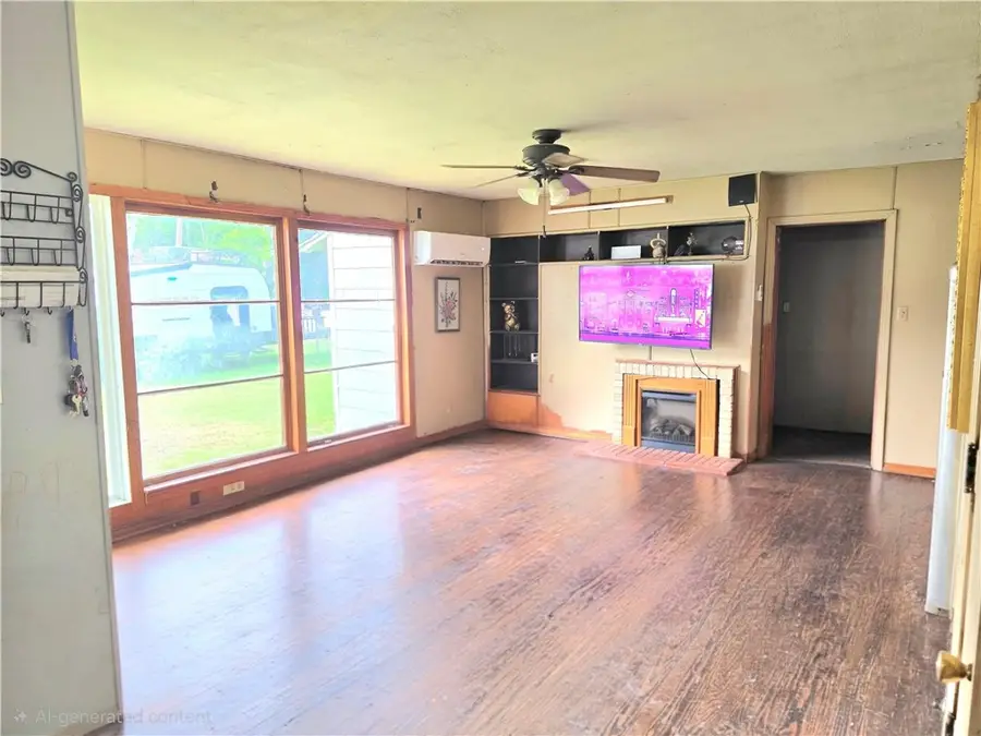 1102 Post Oak Street, Hearne, TX 77859 - #2