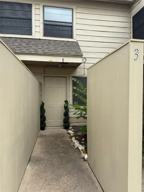 4405 Carter Creek Parkway #3, Bryan, TX 77802