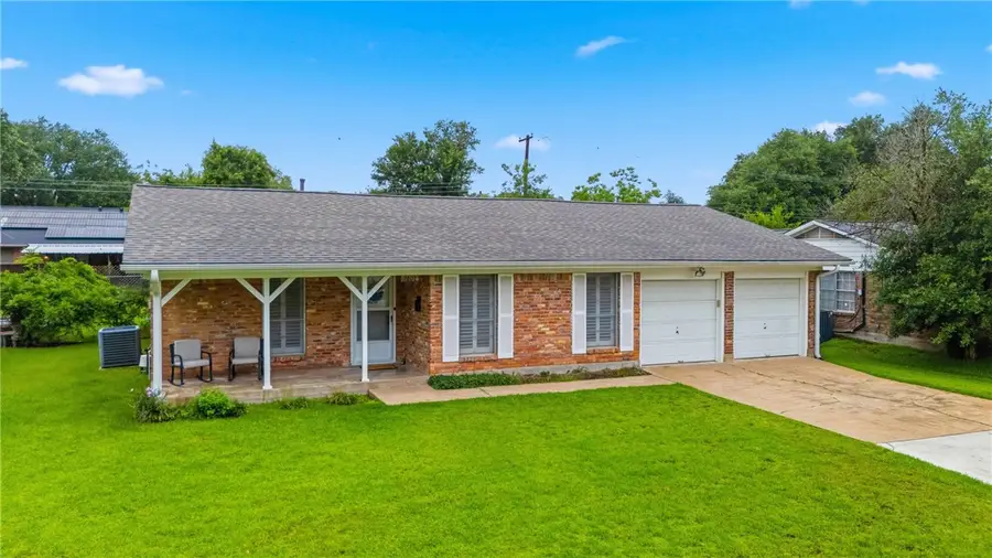 1202 Esther Boulevard, Bryan, TX 77802 - #3