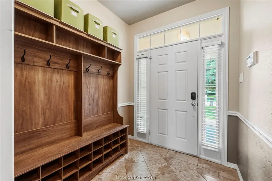2305 Kendal Green Circle, College Station, TX 77845 - #3