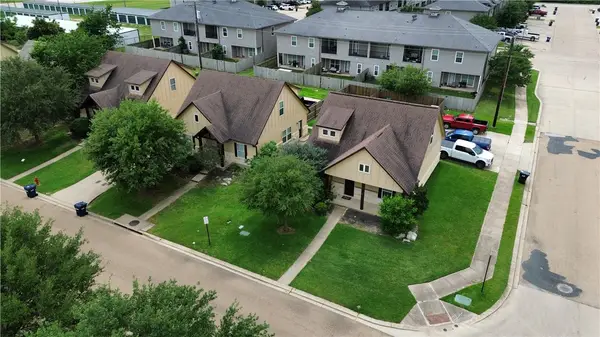 3360 Keefer Loop, College Station, TX 77845