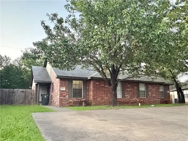2116 Hidden Hollow Circle #A, Bryan, TX 77807
