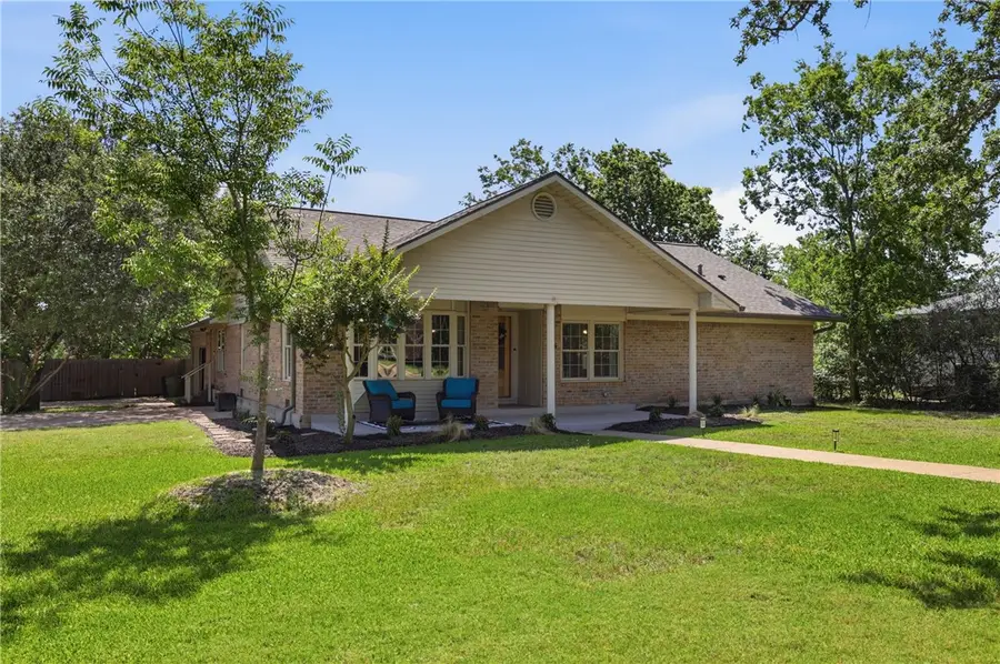 515 Crescent Drive, Bryan, TX 77801 - #2
